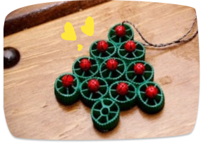 Sapins verts de pâtes “roues”