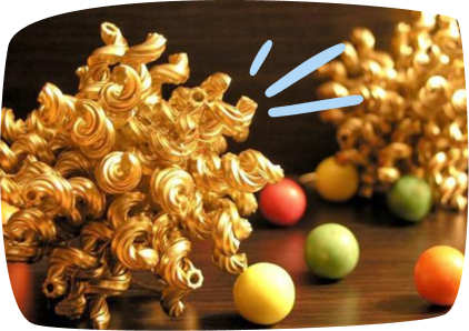  Boules dorées en fusilli